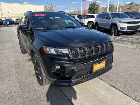 Certified 2023 Jeep Compass Latitude w/ Sun and Sound Group image 8