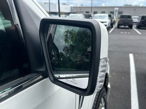 Used 2021 Ford F150 Limited AWD/4WD image 11