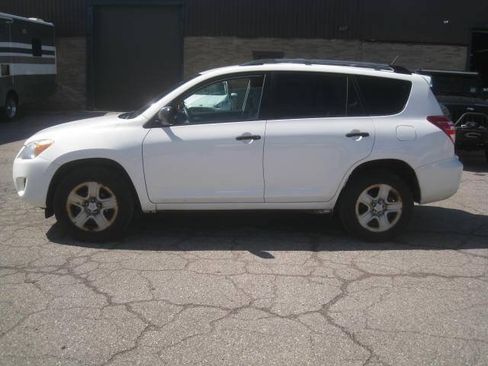 Used 2009 Toyota RAV4 2WD w/ Base L4 Extra Value Pkg image 8