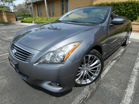Used 2011 INFINITI G37 Sport w/ Premium Pkg image 15