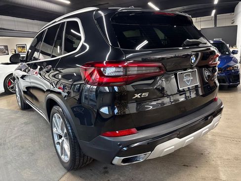 Used 2021 BMW X5 xDrive40i w/ Premium Package image 6