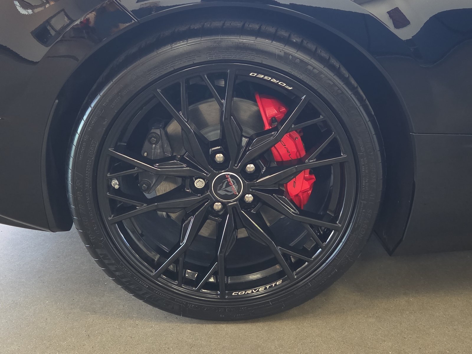 Used 2023 Chevrolet Corvette Stingray Premium Conv w/ Battery Protection Package RWD image 7