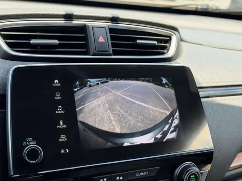Used 2021 Honda CR-V Touring image 4