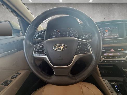 Used 2017 Hyundai Elantra Value Edition FWD image 21