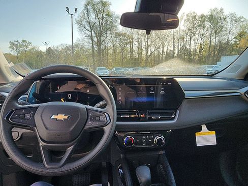 New 2026 Chevrolet TrailBlazer LT FWD image 20