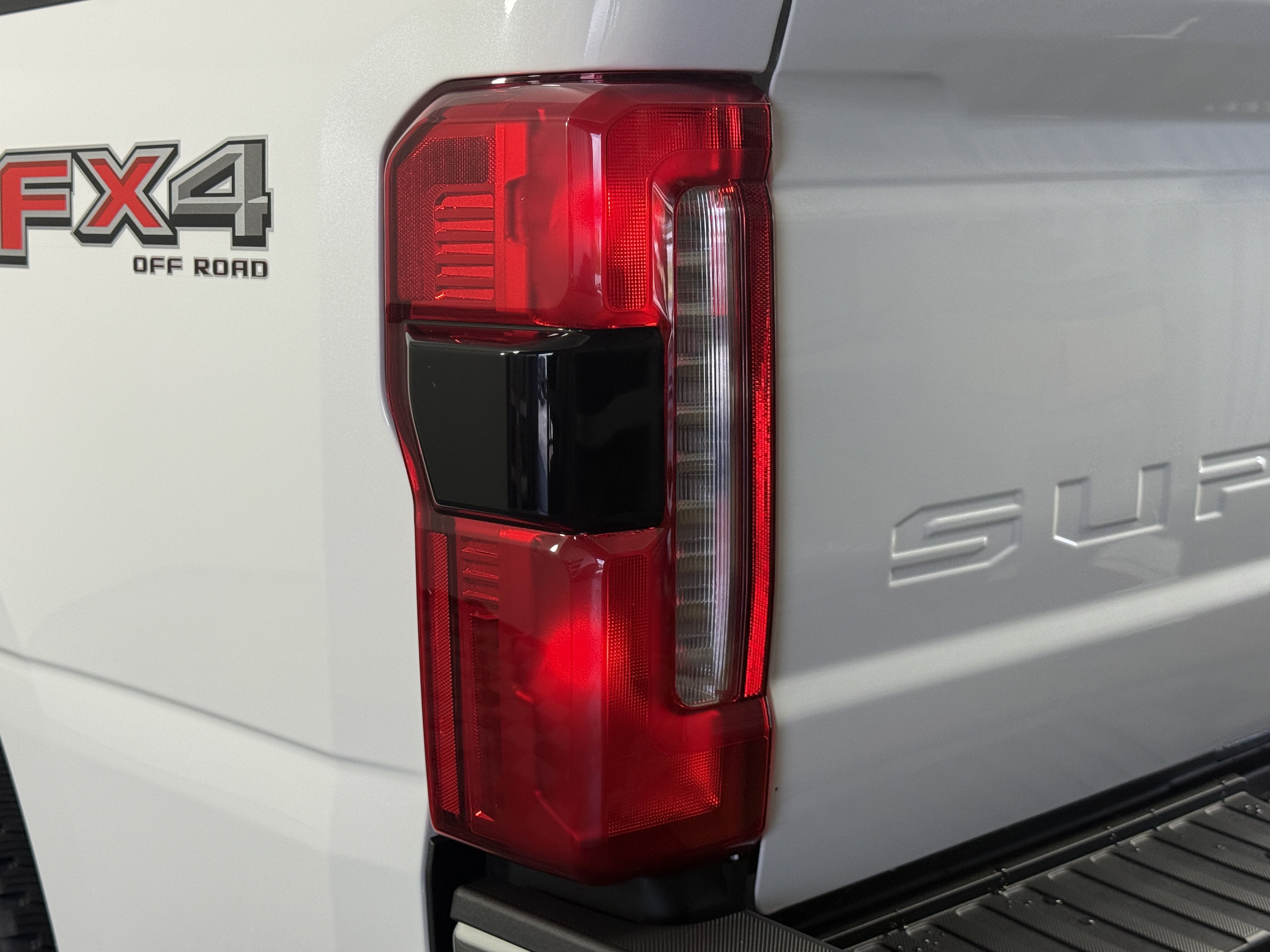New 2026 Ford F250 Lariat w/ Lariat Ultimate Package AWD/4WD image 8