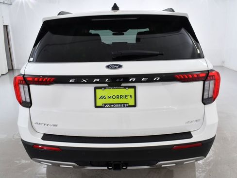 New 2026 Ford Explorer Active w/ Active Comfort Package image 13
