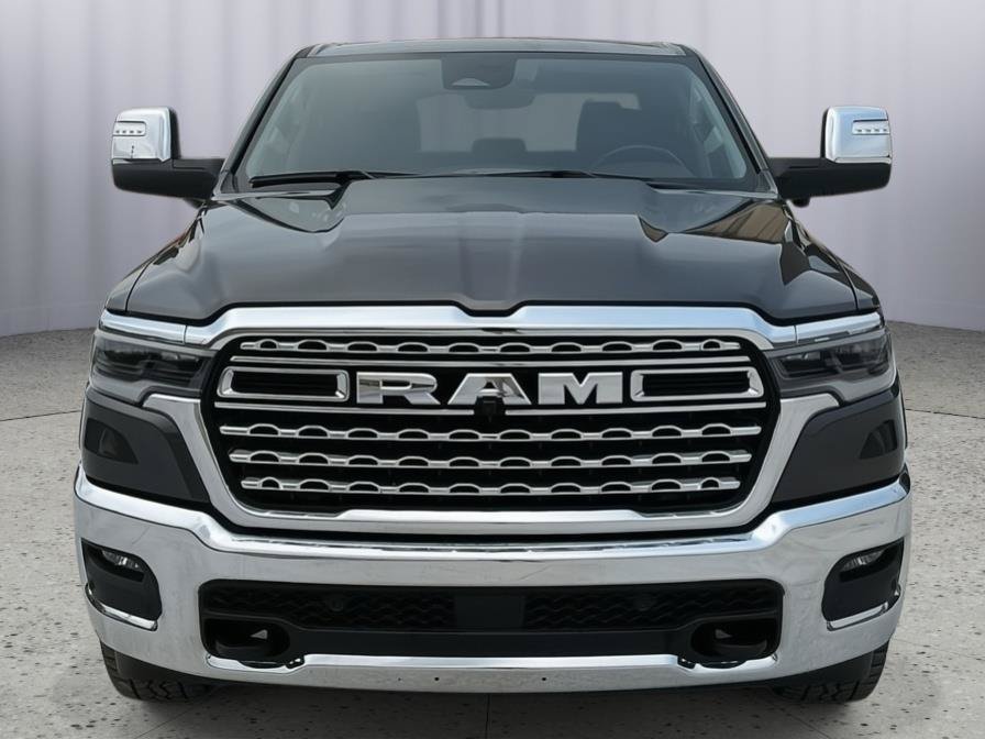 Used 2025 RAM 1500 Limited w/ Off Road Group AWD/4WD image 8