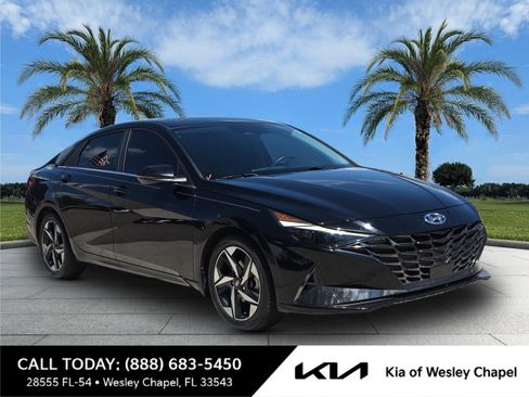 Used 2023 Hyundai Elantra Limited FWD image 1