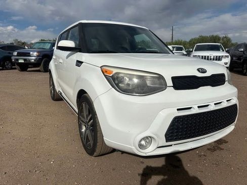 Used 2016 Kia Soul + w/ Soulful Package FWD image 8