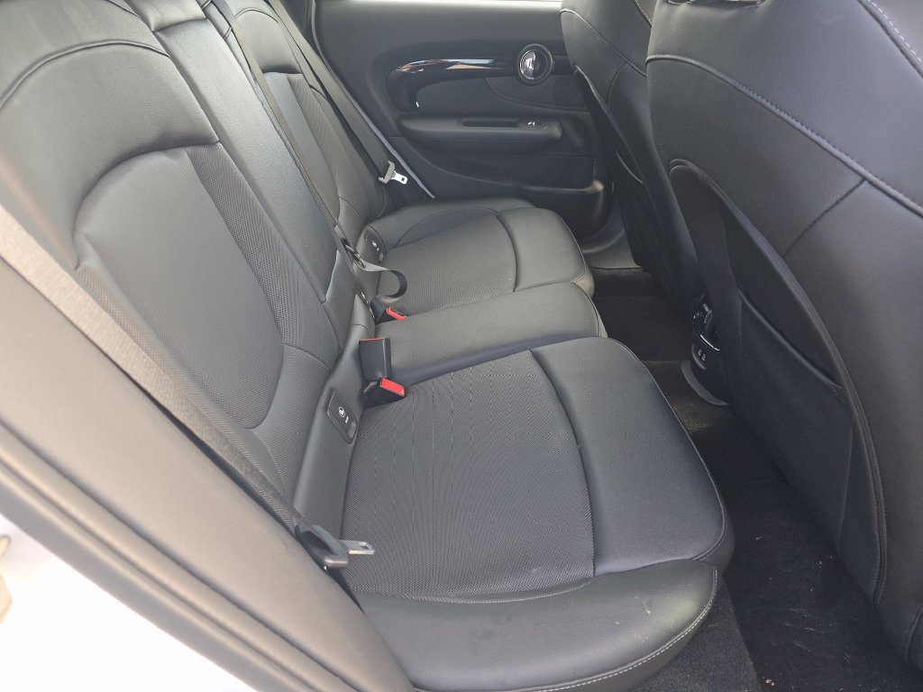 Used 2024 MINI Cooper Clubman S FWD image 16