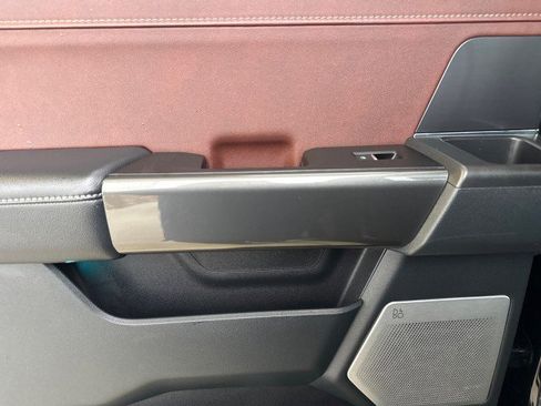 Used 2022 Ford F150 Lariat w/ Equipment Group 502A High image 6