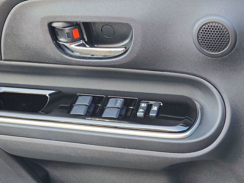 Used 2016 Toyota Prius C Four image 25