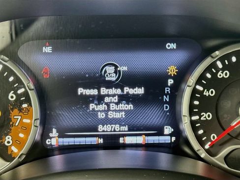 Used 2016 Jeep Renegade Limited AWD/4WD image 15