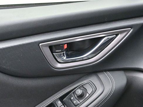 Used 2022 Subaru Forester Premium image 13