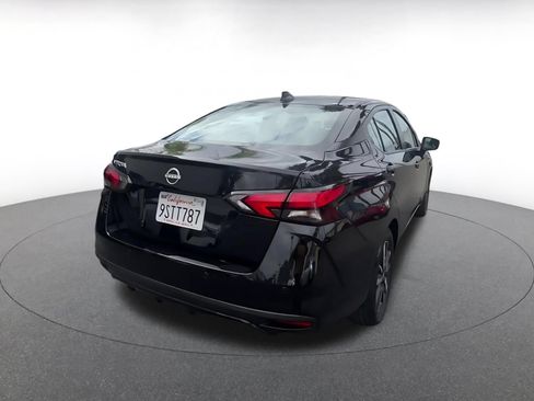 Used 2025 Nissan Versa SV FWD image 14