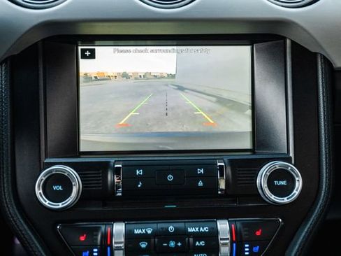 Used 2016 Ford Mustang Premium image 64