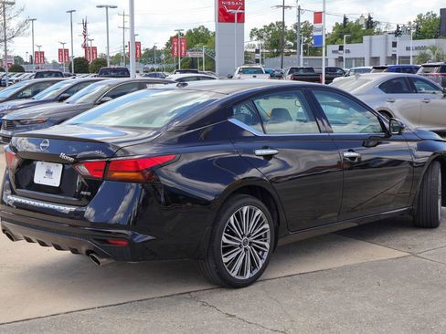 Used 2023 Nissan Altima 2.5 SL image 22