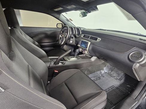 Used 2014 Chevrolet Camaro LT image 17