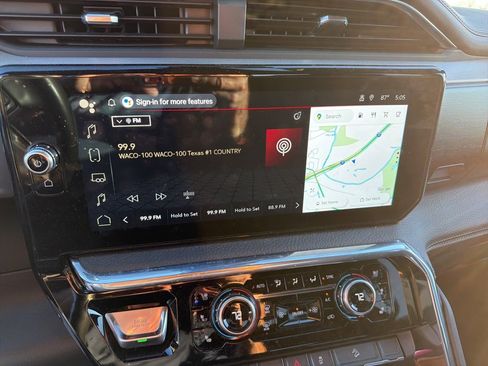 Used 2025 GMC Sierra 1500 Denali w/ Denali Reserve Package image 10