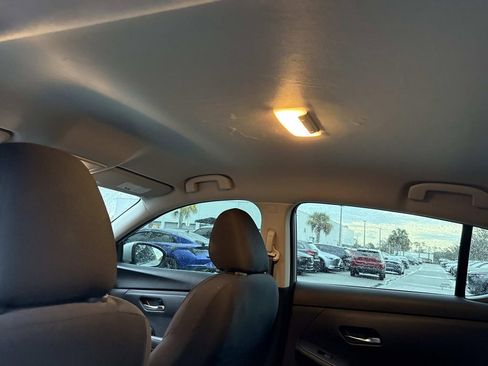 Used 2023 Nissan Sentra S image 17