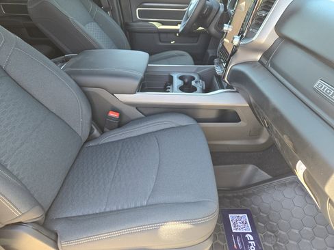 New 2026 RAM 3500 Big Horn AWD/4WD image 12