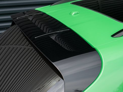 Certified 2025 Porsche Macan GTS AWD/4WD image 57
