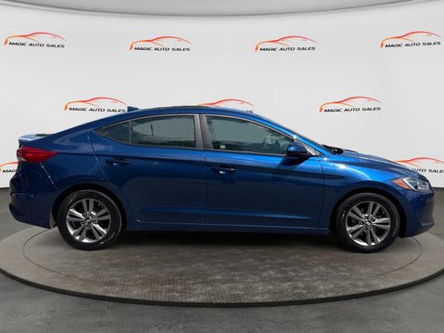 Used 2017 Hyundai Elantra SE FWD image 6
