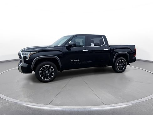 New 2026 Toyota Tundra Limited AWD/4WD image 4