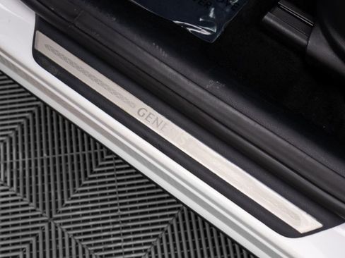 Used 2024 Genesis GV80 2.5T image 14