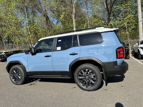 New 2026 Toyota Land Cruiser AWD/4WD image 18