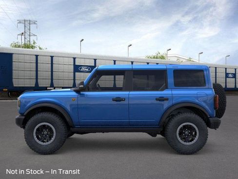 New 2025 Ford Bronco Badlands image 24
