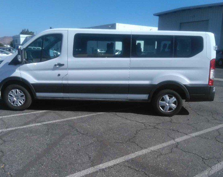 Used 2023 Ford Transit 350 XLT RWD image 5