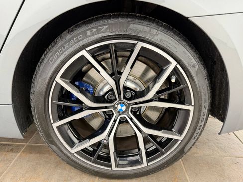Used 2023 BMW M550i xDrive AWD/4WD image 33