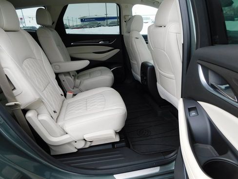 Used 2023 Buick Enclave Avenir w/ Avenir Technology Package image 22