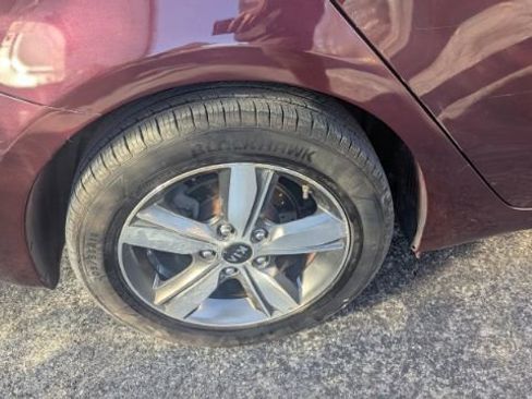 Used 2018 Kia Forte LX w/ LX Popular Package image 12