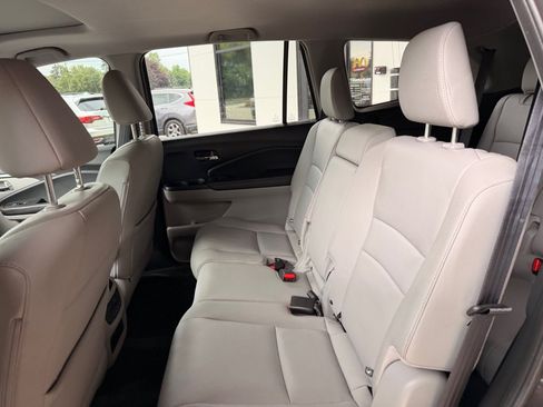 Used 2017 Honda Pilot EX-L image 12