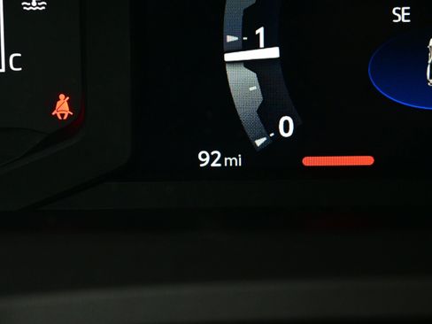 Used 2025 Toyota Tacoma SR5 image 25