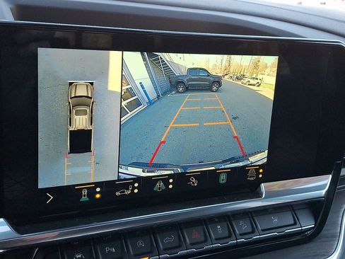 Used 2022 GMC Sierra 1500 SLT w/ SLT Premium Plus Package image 19