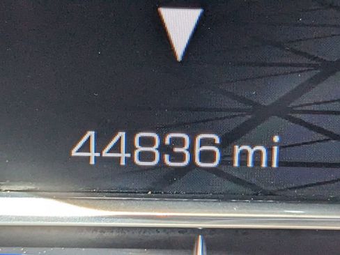 Used 2023 GMC Sierra 1500 AT4 w/ AT4 Premium Package image 26