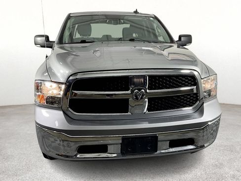 Used 2022 RAM 1500 Classic SLT w/ Electronics Group AWD/4WD image 4