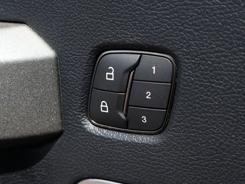 Used 2020 Ford F150 Raptor w/ Equipment Group 802A Luxury image 17