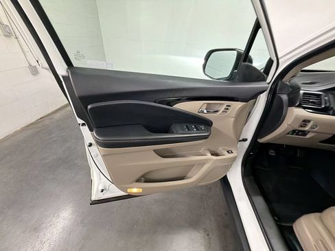 Used 2020 Honda Ridgeline RTL-E image 23