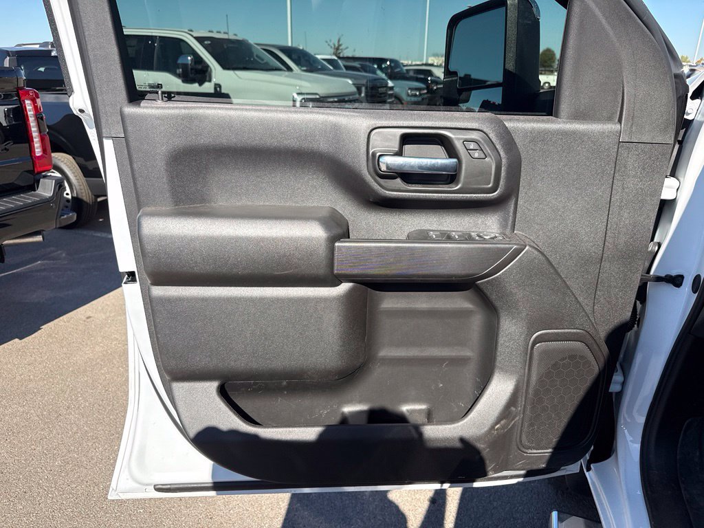 Used 2026 Chevrolet Silverado 3500 W/T w/ WT Convenience Package AWD/4WD image 6