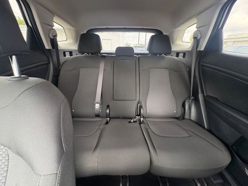 Used 2025 Kia Sportage LX FWD image 37