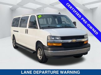 Used 2025 Chevrolet Express 3500 LT w/ LT Preferred Equipment Group RWD video 3