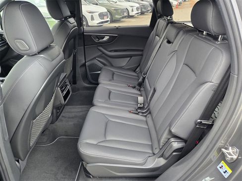 New 2026 Audi Q7 3.0T Premium Plus image 10