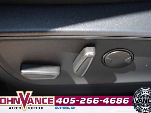 Used 2024 Ford Escape Active AWD/4WD image 26