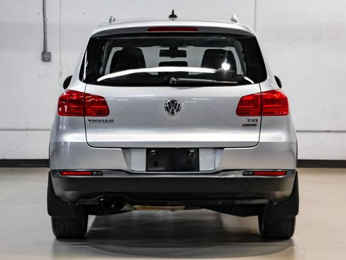 Used 2017 Volkswagen Tiguan Wolfsburg Edition AWD/4WD image 9