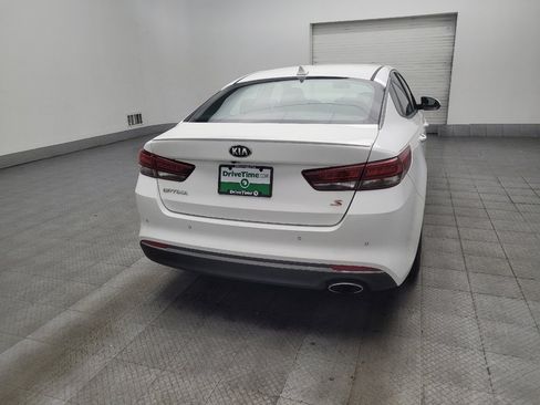 Used 2018 Kia Optima S FWD image 7